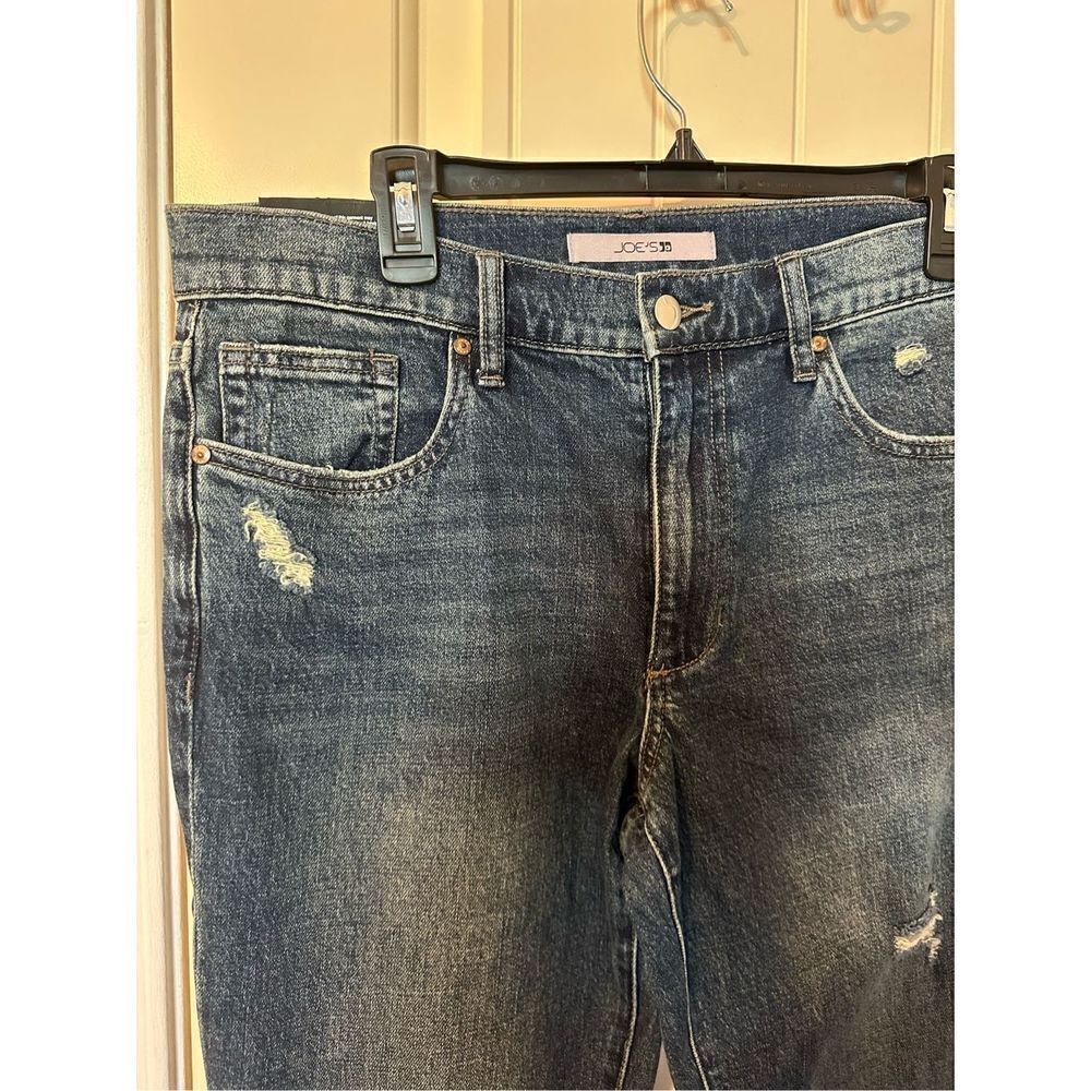 NWT Joe’s Women’s Tapered Slim Distressed Jeans - Size 32 - Picture 5 of 10